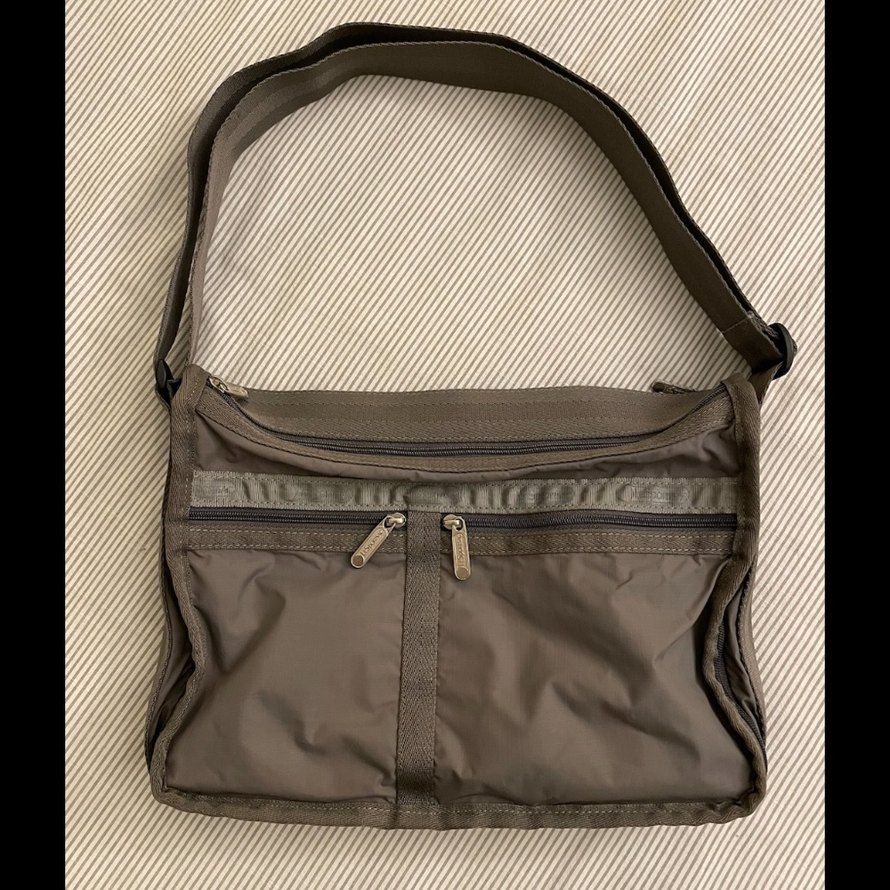 LeSportSac - Delux Everyday Bag